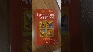 Libro los 4 acuerdos shorts comenta libro shortsvideo [upl. by Groh616]