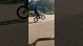 First 180 on the new kink whip cassette bmx whip foryou 180 oddysey new pittsburgh dads [upl. by Terti]