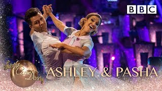 Ashley Roberts amp Pasha American Smooth to Ain’t That A Kick by Robbie Williams  BBC Strictly 2018 [upl. by Shiverick]