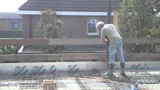 Beton storten in Rossum Overijssel deel 1 [upl. by Silenay]