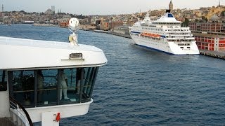 AIDAvita Einlaufen Hafen Istanbul mit Captain Out  Östl Mittelmer 2008 [upl. by Haseena]