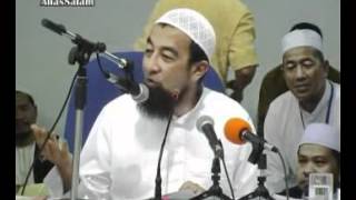 Hukum TUNGGU Kubur  Ustaz Azhar Idrus [upl. by Alle]