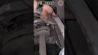 DIY vorderer Querlenker rein Audi A6 C6 DIY mechanic automobile mechaniker [upl. by Kelwunn]