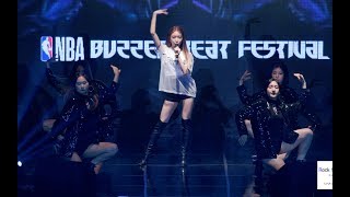 청하 롤러코스터 CHUNGHA Roller Coaster4K 60P RAW 직캠180714 락뮤직 [upl. by Annekam806]