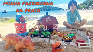 Fazendinha do Felipe Canopf  Férias na Praia a areia cobriu o Boi Vaca Cavalo Trator  Toy Farm Caw [upl. by Noiemad]