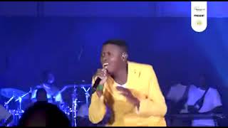 lungelo hlongwane Akakasho  Live perfonmace [upl. by Divaj548]