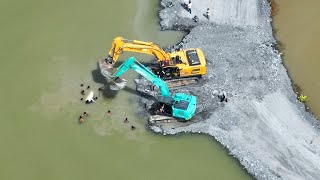 SHACMAN Truck plunges into lake rescued by Excavator [upl. by Lurleen391]