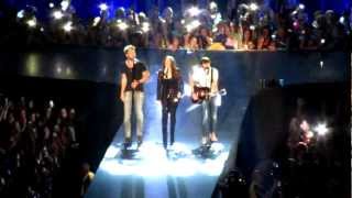 Lady Antebellum  Dancing Away With My Heart LIVE [upl. by Yenaj]