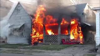 Newark Ohio Fire Department working house fire 232 S Williams incident command with audio [upl. by Naliorf]