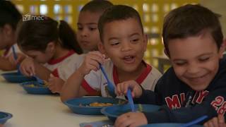 A alimentação escolar é tema do Educação no Ar [upl. by Ahar]