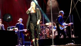 Muttersprache Sarah Connor Live in Wiblingen  Ulm 19082016 Son of a preacher man [upl. by Ariek623]