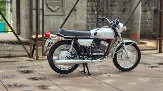 Yamaha Rd350 Restoration done by Satish Borkar rd3502stroke automobilerestoration yamahard350 [upl. by Jackquelin]