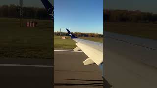 Embraer ERJ190 landing in Warsaw on a fall morning  Wingview [upl. by Shutz]