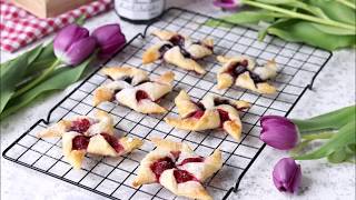 Girandole di sfoglia con crema al mascarpone e frutti di bosco [upl. by Ahsak28]