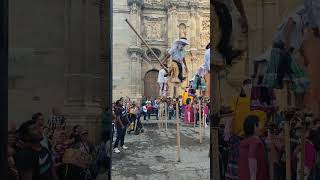 BAILANDO CON UN SOLLO PIE EN LA FIESTA DE LA GUELAGUETZA 2024  COSTUMBRES Y TRADICIONES DE OAXACA [upl. by Ynnos]