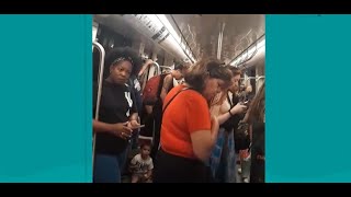 Pasajero del Metro SE DESAHOGA y ARREMETE contra VENEZOLANOS que atacaron a niño chileno [upl. by La Verne]