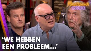 Johan richt zich plotseling bloedserieus tot Wilfred en René We hebben een probleem [upl. by Haney]