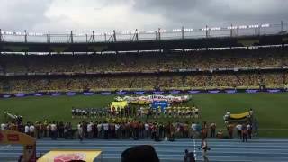 Himno de Colombia en el partido ColombiaUruguay Fragmento en Barranquilla [upl. by Dwight698]