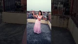 Badi mushkil song danceshorts [upl. by Ibur]