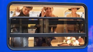 Koninginnen Máxima en Mathilde zetten Utrecht CS op stelten [upl. by Niamreg880]