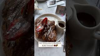 NUTELLALI ÇİLEKLİ KRUVASAN🍓🥐 nutella croissant youtubechamps youtubeshorts [upl. by Burgess]