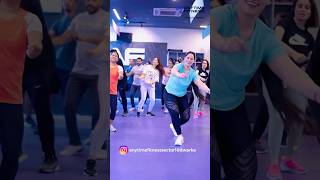 Mundri bnai phire song bhangra by Ashley Kaur reen shorts shortsfeed shortvideo punjabi bhangra [upl. by Ahsemik682]