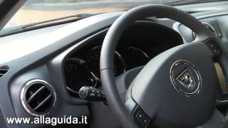 Dacia Sandero Stepway prova su strada VIDEO [upl. by Aniluj595]