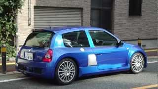 Spotted it Japan A Renault Clio V6 Renault Sport [upl. by Limaa]