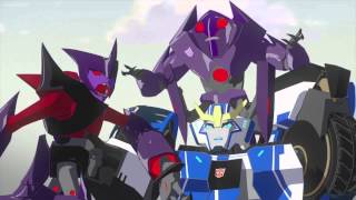 Transformers Robots in Disguise Strongarm vs Airazor and Divebomb [upl. by Imled]