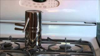 How To Use A Neapolitan Coffee Brewer [upl. by Rehpotsirahc]