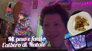 Mi peso sono ingrassata o no Faccio l’albero di Natale 🎄 [upl. by Cirtemed969]