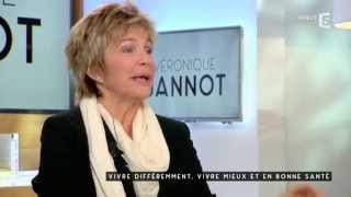 Vivre différement avec Véronique Jannot C à vous  15102015 [upl. by Ybbed]