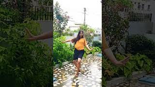 lambi lambi choriviralvideo dance trending youtubeshorts pahadigirl [upl. by Nellie206]