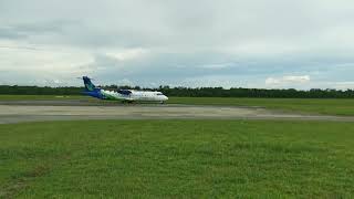 9MMWG  ATR 72500  MASwings at Limbang Airport [upl. by Yentihw617]