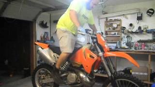 2001 KTM 300exc First start DONT WATCH [upl. by Shay]