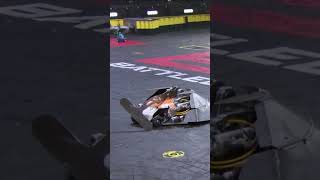 This was a battle 😳 via battlebots shorts [upl. by Kalli]