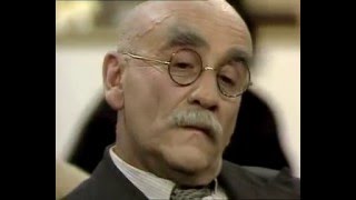 Alf Garnett predicts death of Terry Wogan [upl. by Ynhoj]