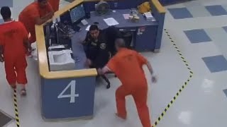 Inmate attacks Oregon sheriffs deputy [upl. by Etem]