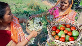 গরমের দিনে কম খরচে খুব ভালো খাবারকাঁচা টমেটো দিয়ে মাছের ঝোল আর সজনে ফুলের বড়া [upl. by Noid110]