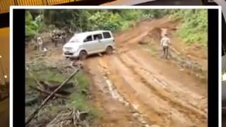 Off Road Avanza vs Mazda vs APV vs L300 Di Jalan Lumpur [upl. by Ahsenor]