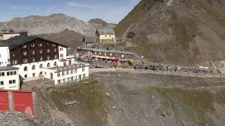 Stelvio Stilfserjoch Passstrasse auf 2757 m [upl. by Adnuhsat997]