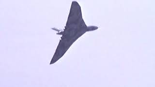 Vulcan at the Southend Airshow 1992 [upl. by Teddman]