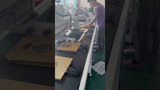 Non woven tote bag screen printing machine plastic bag screen printing machine丝印机，移印机，丝网印刷机厂家直销 [upl. by Airbmat538]