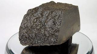 Meteorite NWA5505 chondrite CO3 [upl. by Eyllom]