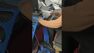 Chappal cutting in factory chappal kaise banta hai chappal ka kaam kaise suru kore chappal [upl. by Femi]