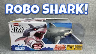 ZURU ROBO SHARK OPENING AND REVIEW APEX PREDATOR OR CHUM IN THE WATER [upl. by Notle]