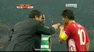 HILARIOUSEmanuel Eboue speaking korean in WC10funny football [upl. by Vig]