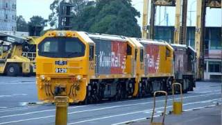 New KiwiRail DL Locomotives Final Delivery [upl. by Notnek]