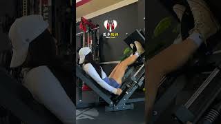 Training hips and legs reverse leg press variations and differences liftingirongirl [upl. by Ahsyak]