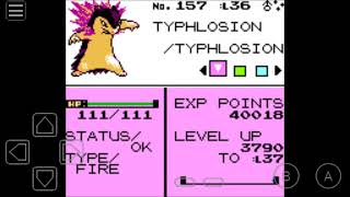 Evolving shiny Quilava into shiny Typhlosion Pokemon Crystal [upl. by Tengler]